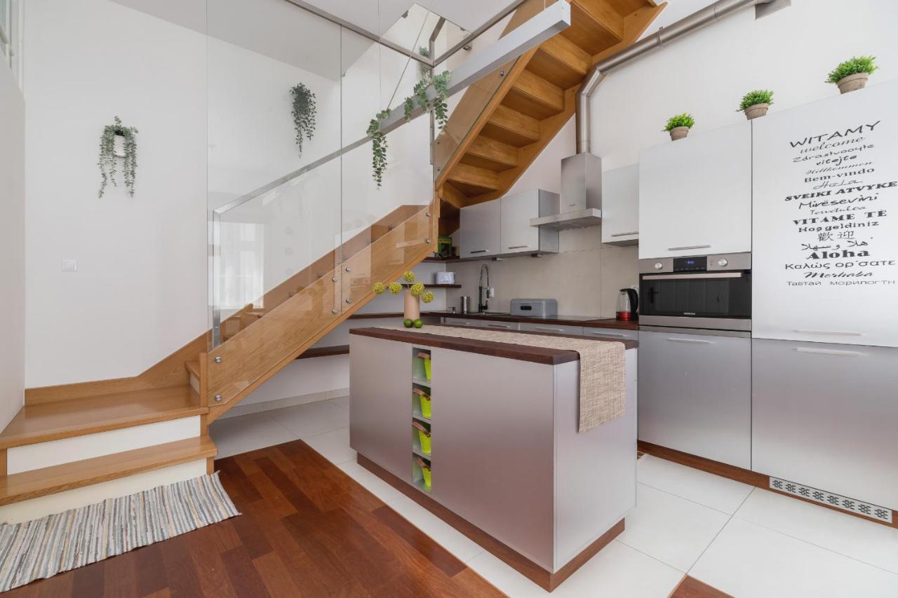Spacious Two-story With Terrace In Podgorze By Renters Apartament Kraków