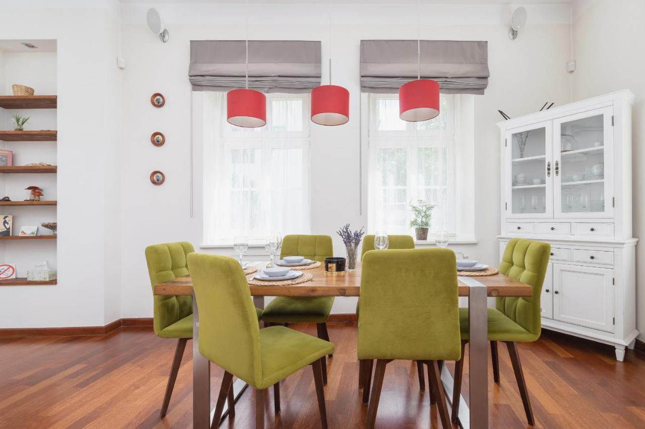Spacious Two-story With Terrace In Podgorze By Renters Apartament
